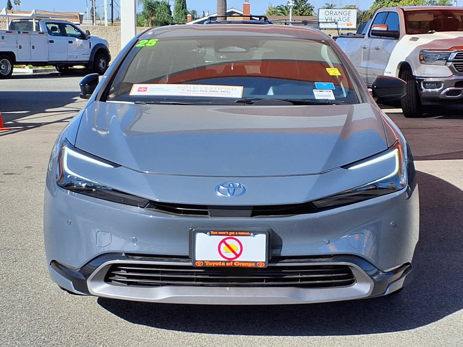 Certified 2025 Toyota Prius XLE FWD image 2