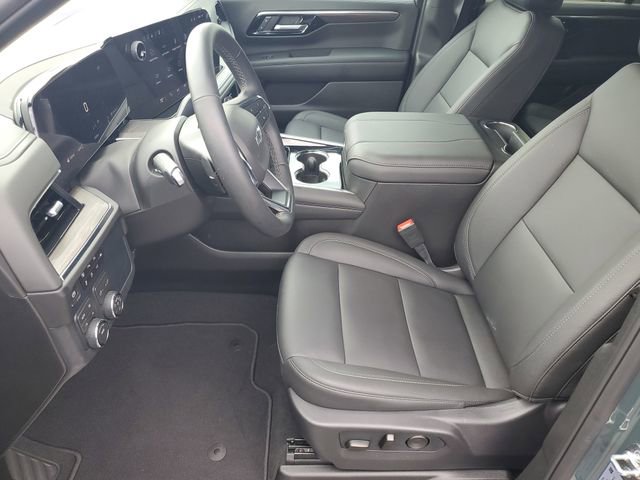 Used 2026 Chevrolet Tahoe Z71 w/ Comfort Package AWD/4WD image 5