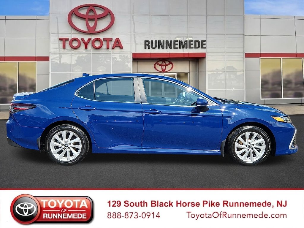 Certified 2024 Toyota Camry LE FWD image 7