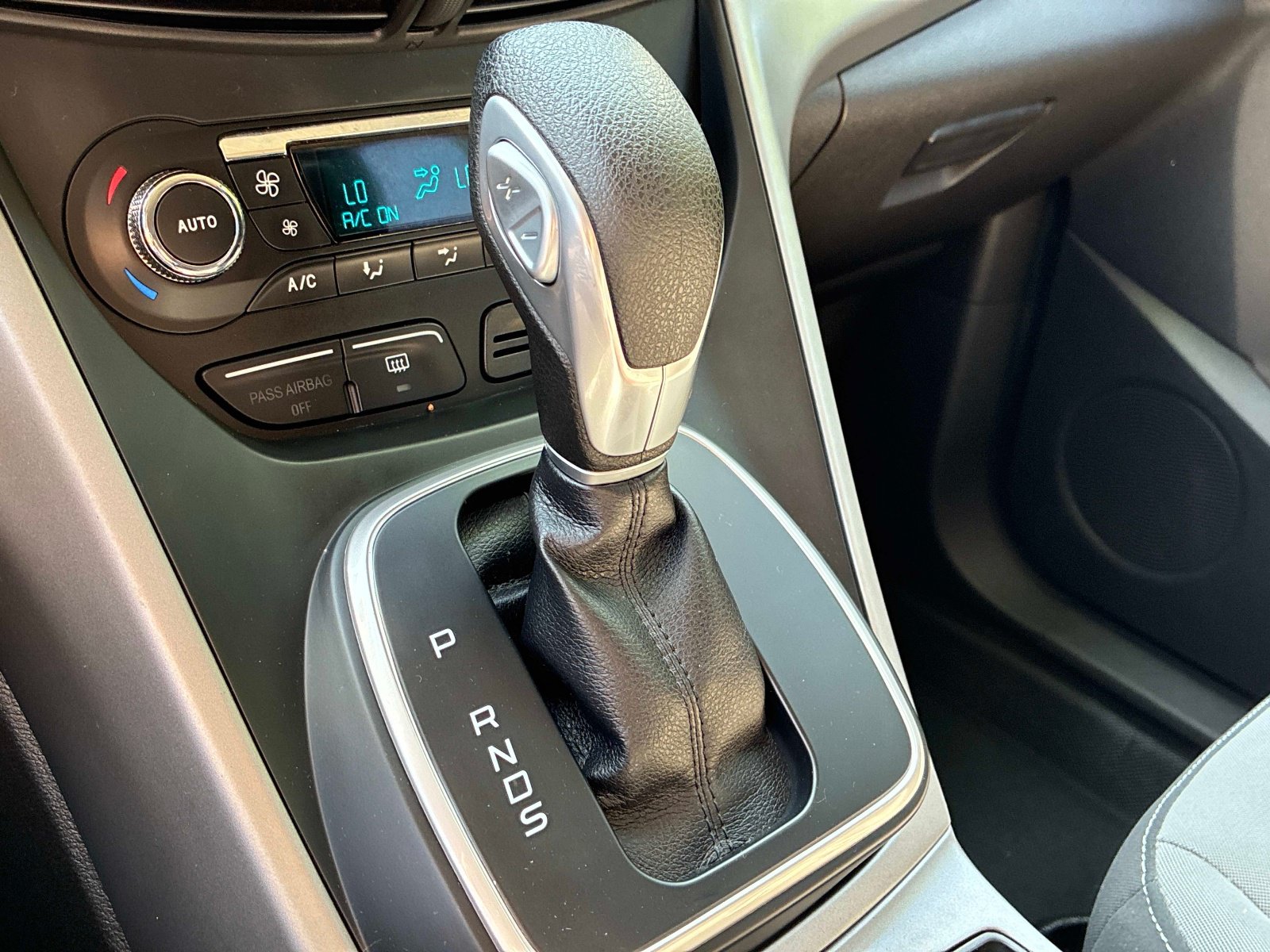 Used 2014 Ford Escape SE w/ Equipment Group 201A AWD/4WD image 27