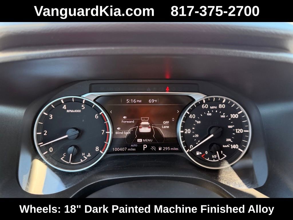 Used 2024 Nissan Rogue SV w/ SV Premium Package image 17