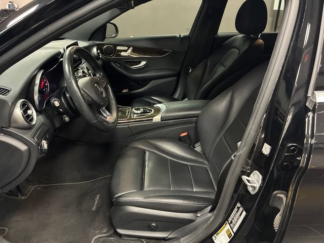 Used 2018 Mercedes-Benz C 300 4MATIC Sedan image 9