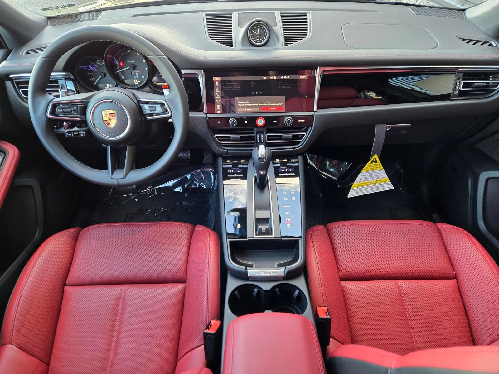 New 2026 Porsche Macan AWD/4WD image 13