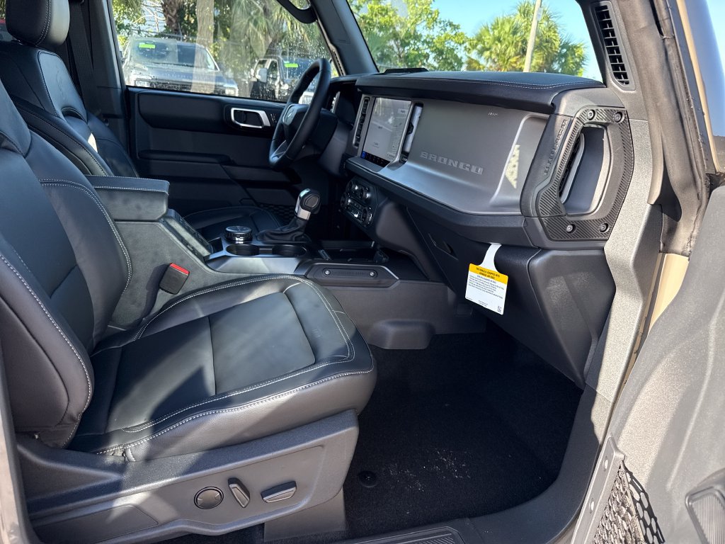 New 2026 Ford Bronco Outer Banks AWD/4WD image 21