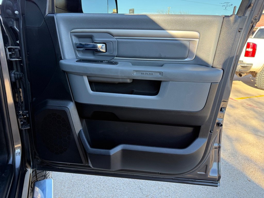 Used 2017 RAM 2500 Lone Star image 23