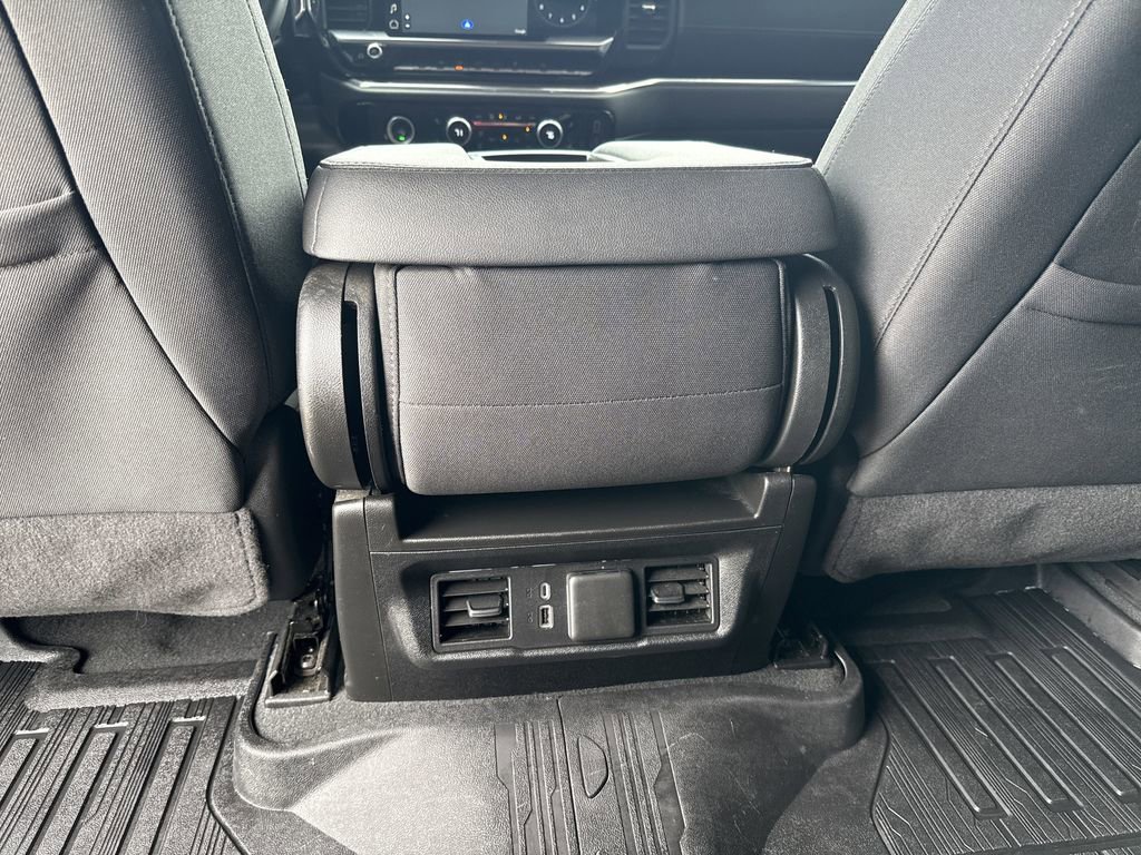 Used 2024 GMC Sierra 1500 SLE w/ X31 Off-Road Package AWD/4WD image 25