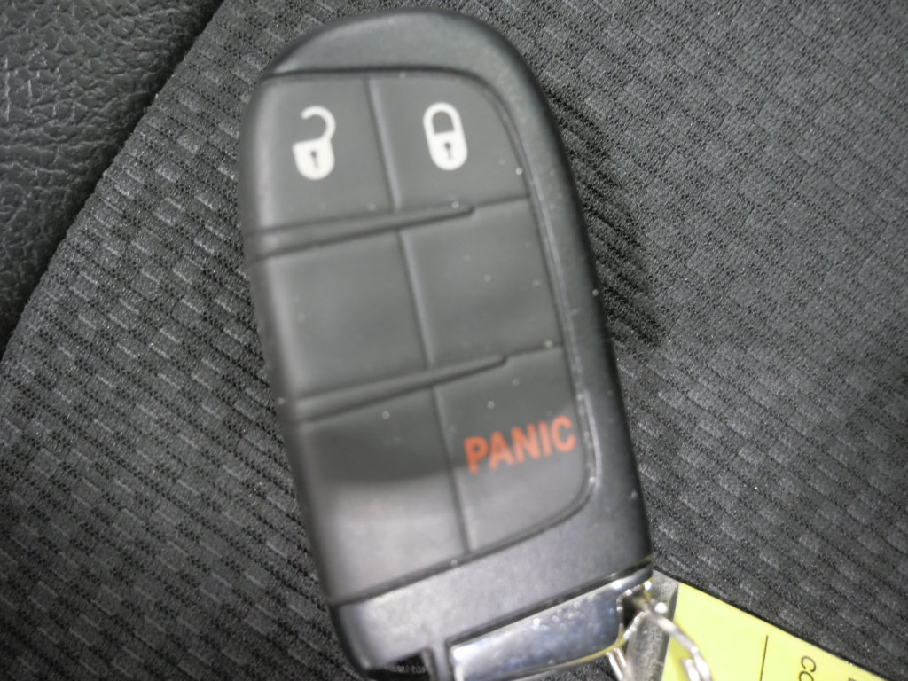 Used 2024 Jeep Compass Trailhawk w/ Sun and Sound Group AWD/4WD image 28