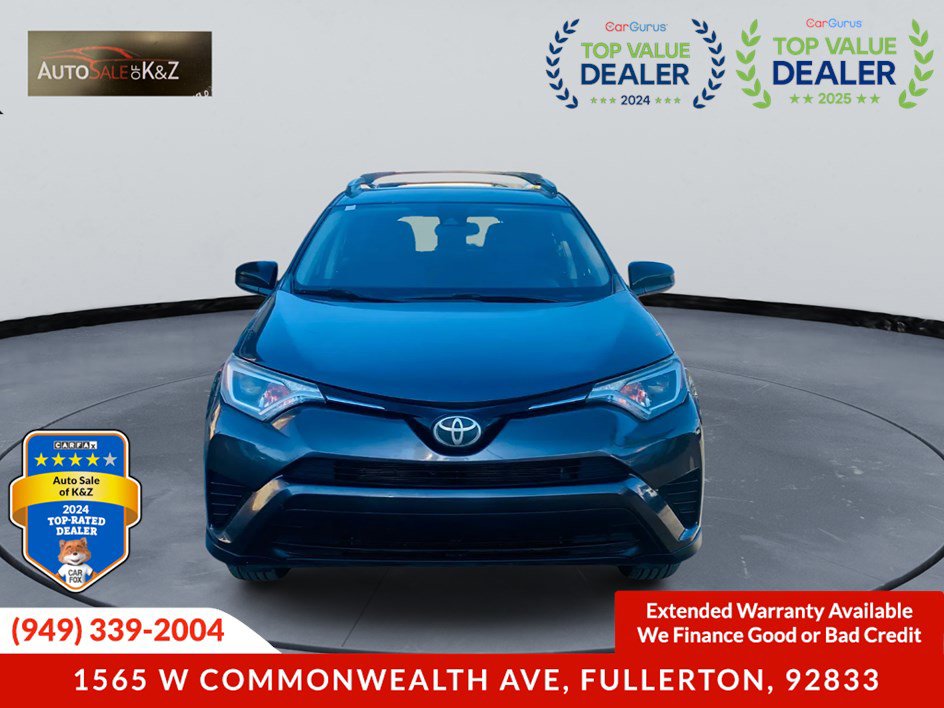 Used 2018 Toyota RAV4 LE w/ Carpet Mat Package image 3