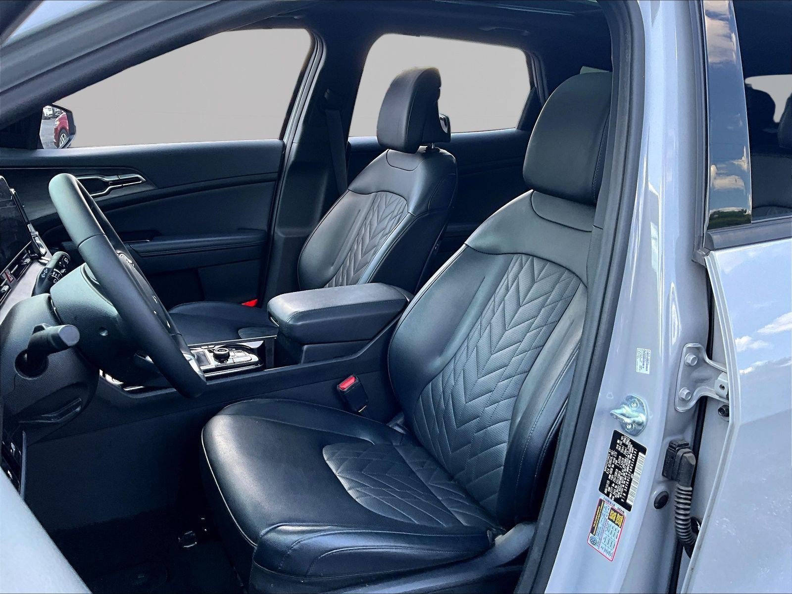 Used 2024 Kia Sportage X-Line w/ X-Line Premium Package AWD/4WD image 21