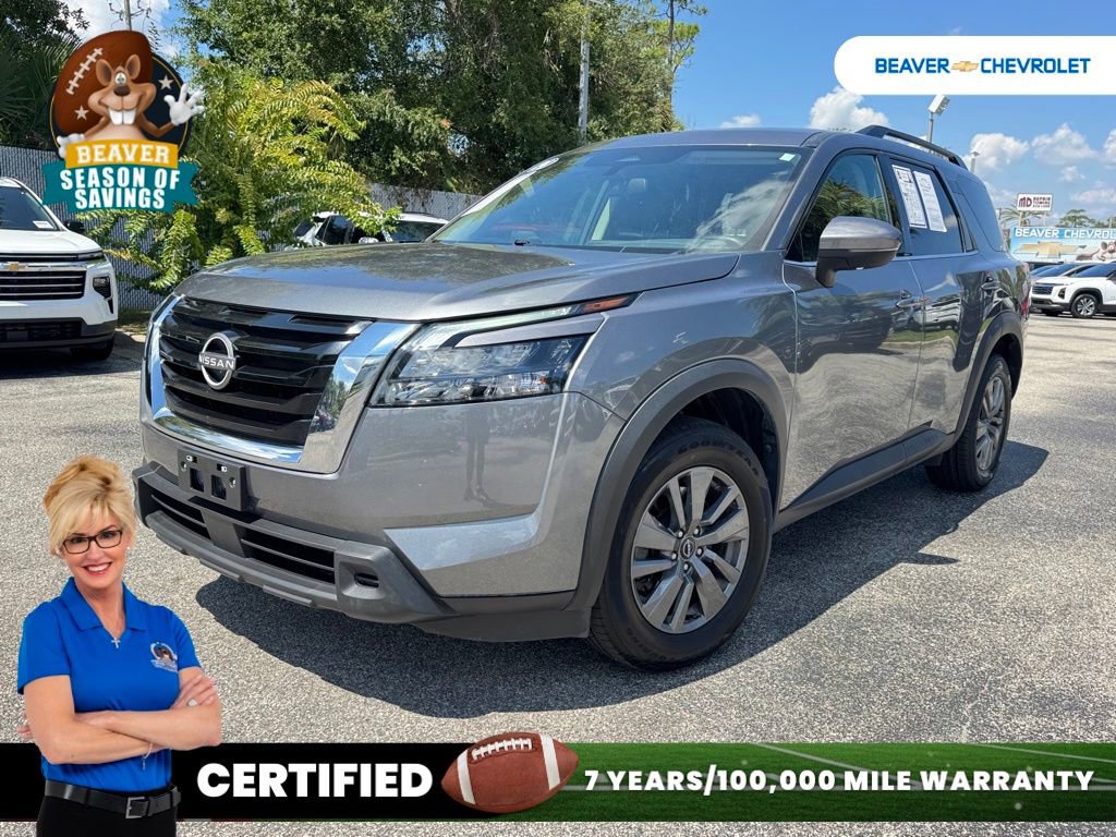 Used 2024 Nissan Pathfinder SV