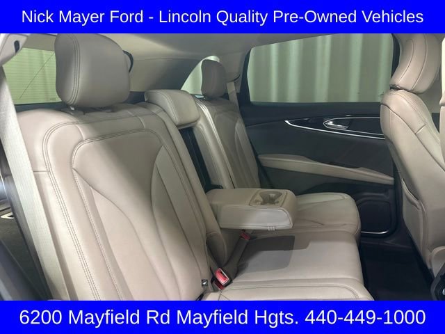 Used 2023 Lincoln Nautilus AWD w/ Premium Package image 19