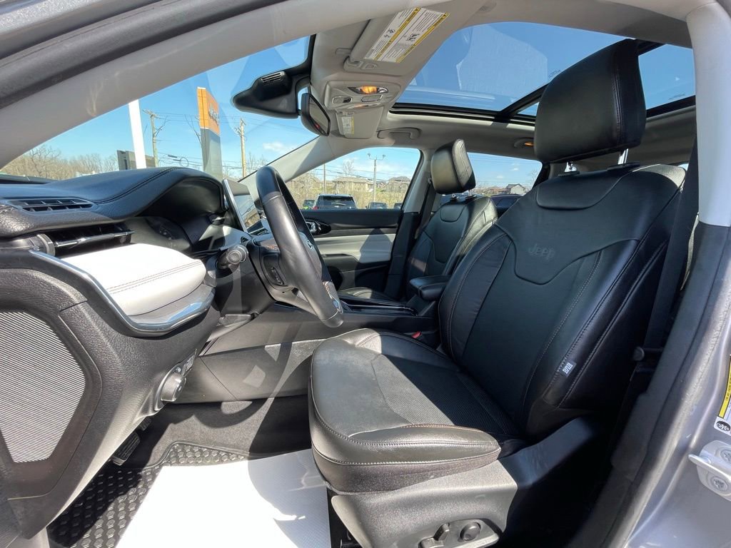 Certified 2022 Jeep Compass Limited w/ Sun and Sound Group image 32