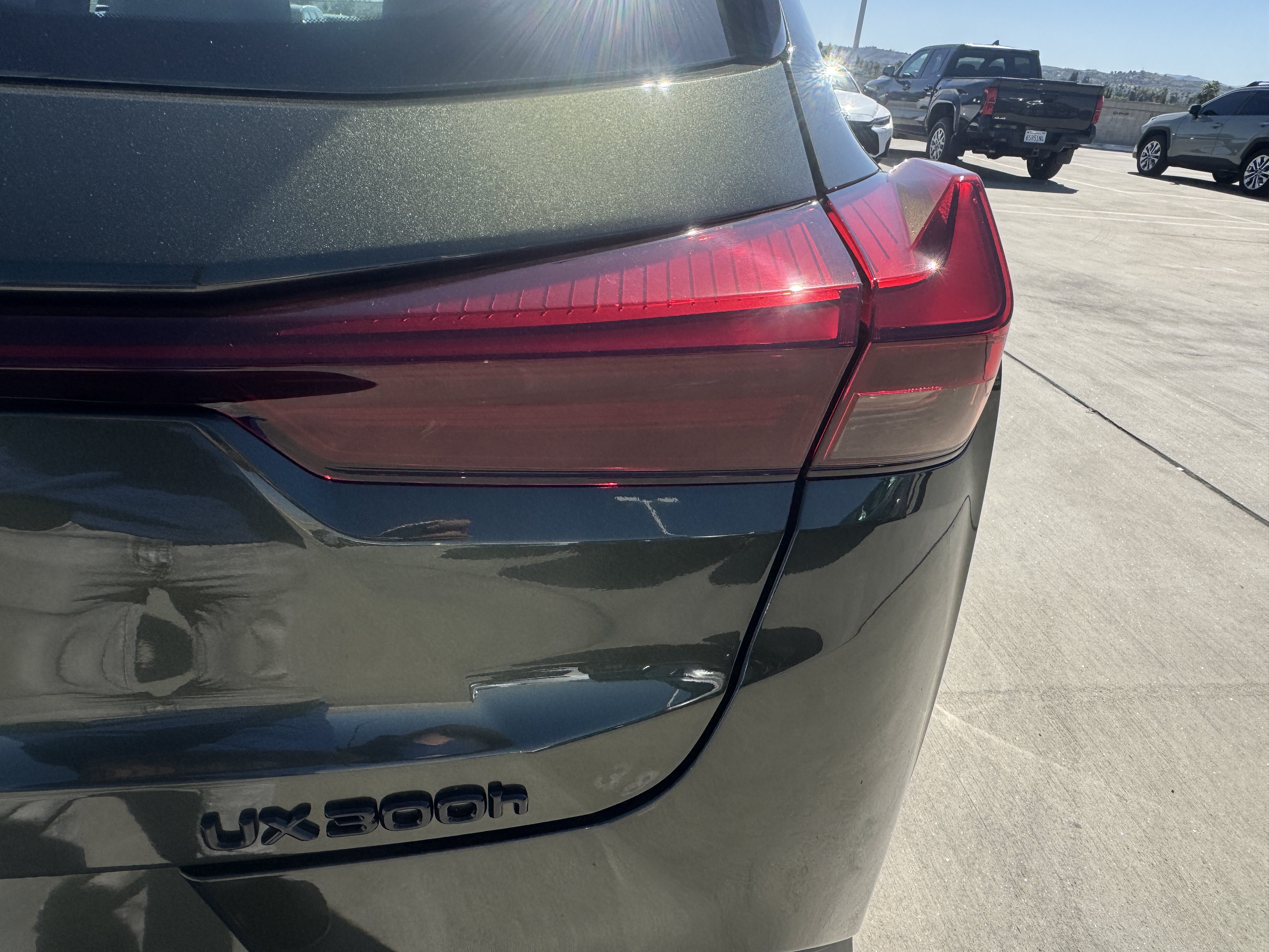 New 2026 Lexus UX 300h FWD image 15