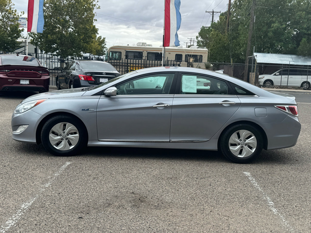 Used 2015 Hyundai Sonata Hybrid image 4
