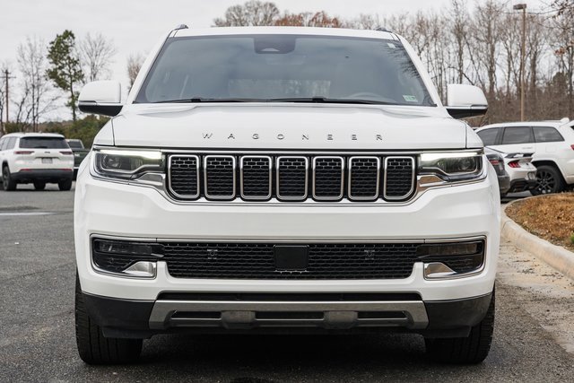 Used 2022 Jeep Wagoneer Series III w/ Premium Group I image 3