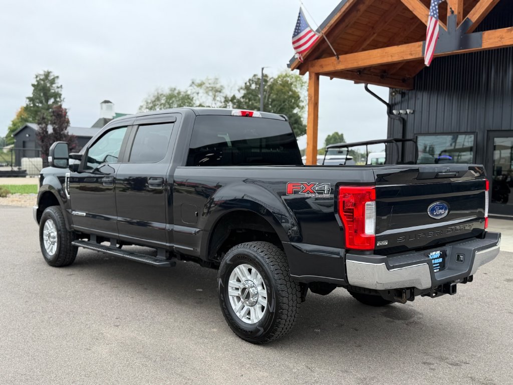 Used 2019 Ford F250 XL w/ STX Appearance Package AWD/4WD image 6