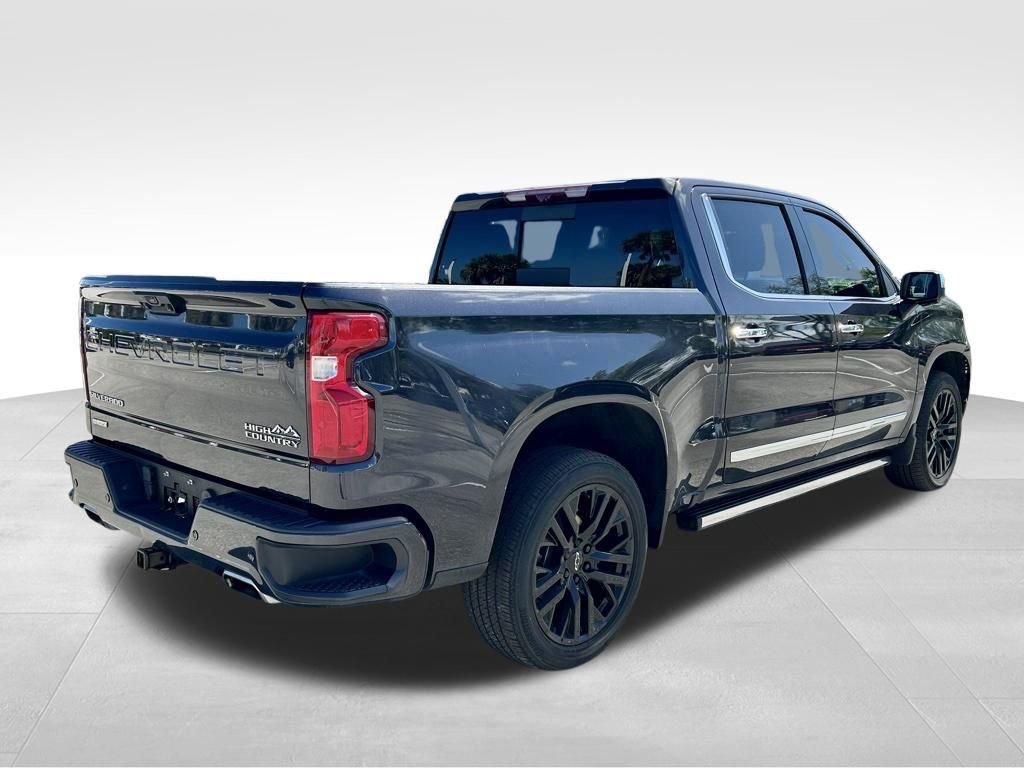Used 2023 Chevrolet Silverado 1500 High Country w/ High Country Premium Package image 5