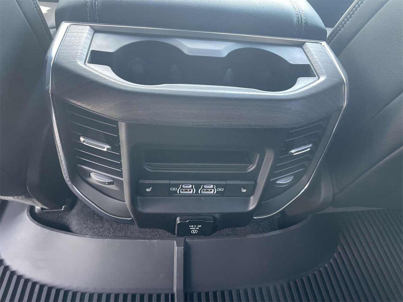 New 2026 RAM 1500 Laramie w/ Night Edition image 29