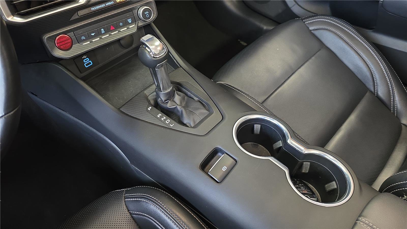 Used 2025 Ford Mustang Premium RWD image 27