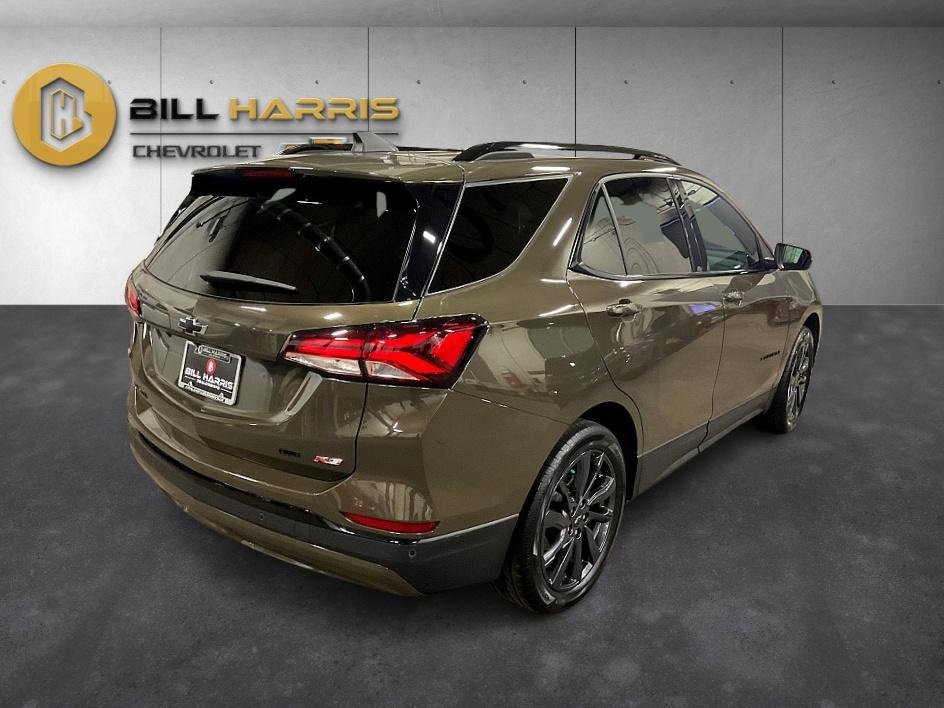 Used 2024 Chevrolet Equinox RS w/ RS Leather Package image 2