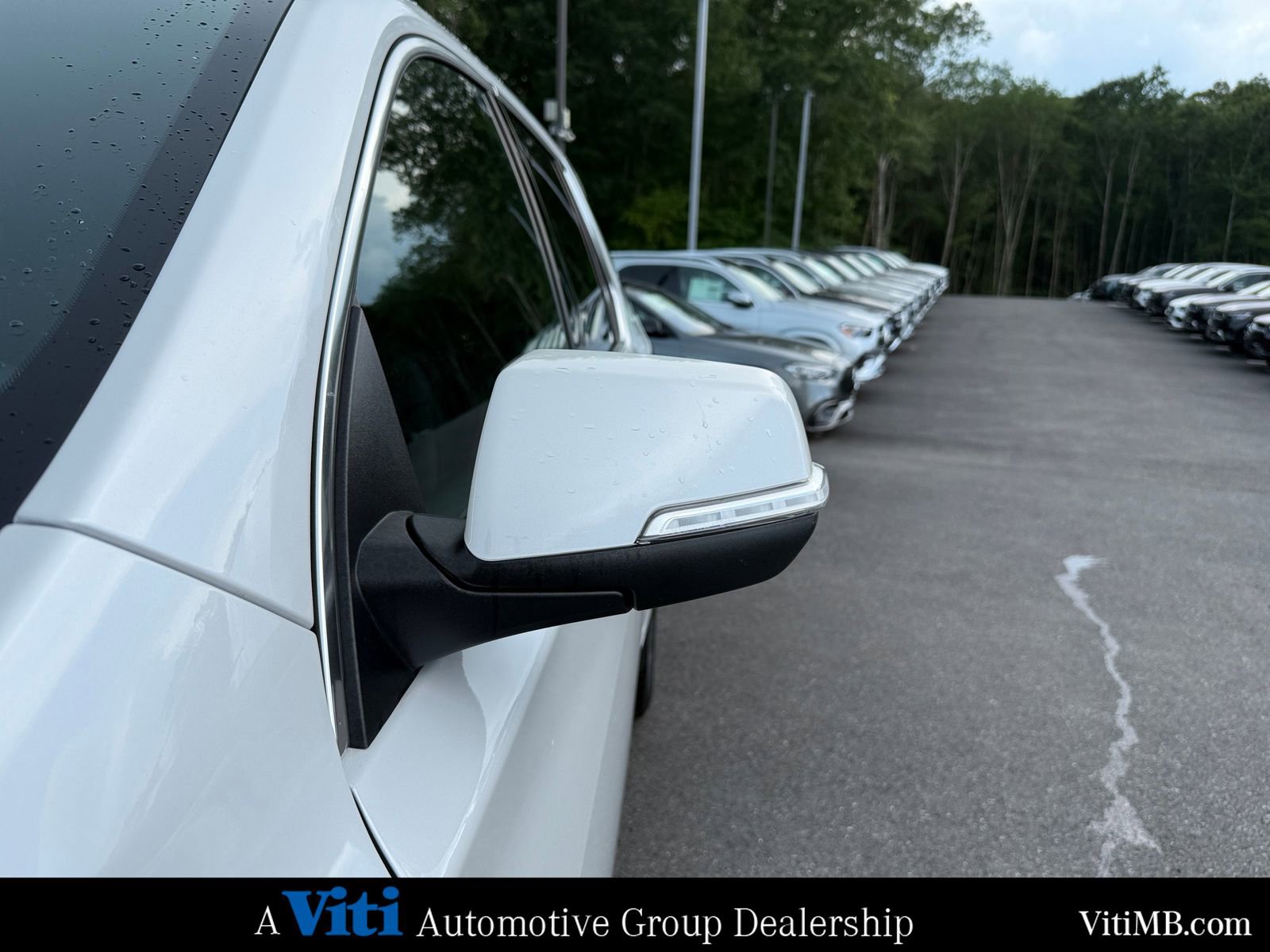 Used 2023 Chevrolet Traverse High Country image 11