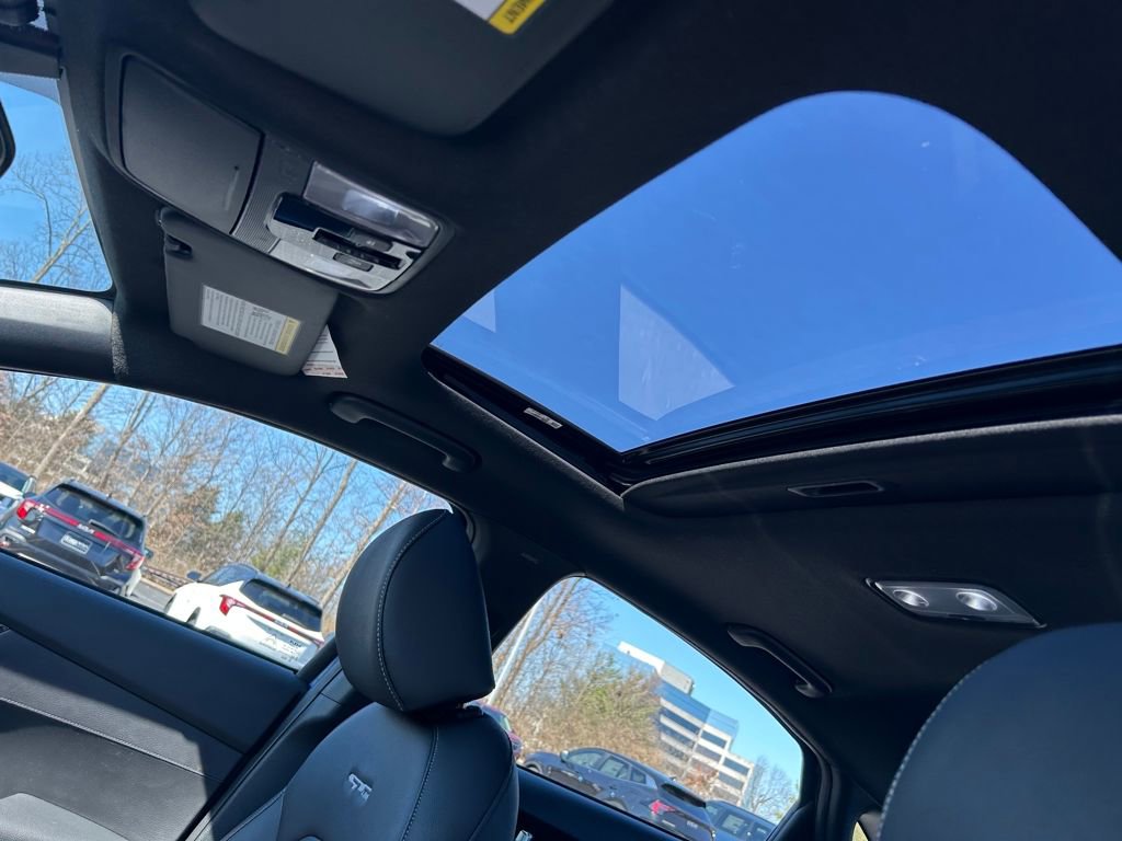 Used 2024 Kia Forte GT-Line w/ GT-Line Premium Package image 24