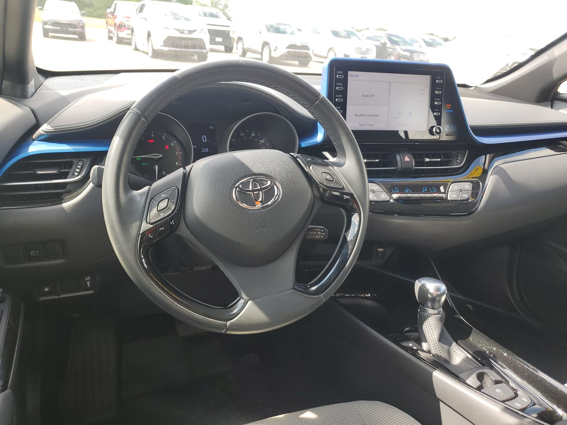 Used 2019 Toyota C-HR XLE FWD image 19