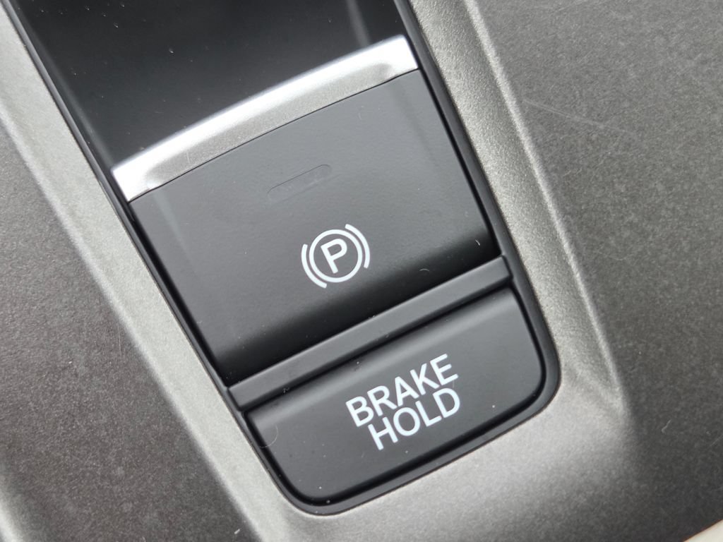 Certified 2021 Honda Accord LX image 7