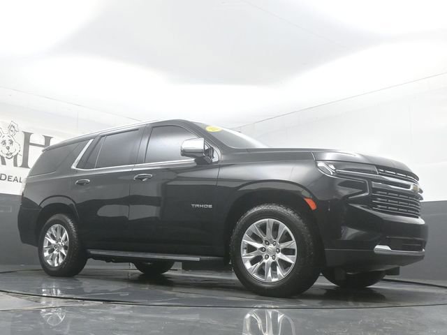 Used 2021 Chevrolet Tahoe Premier w/ Premium Package AWD/4WD image 2