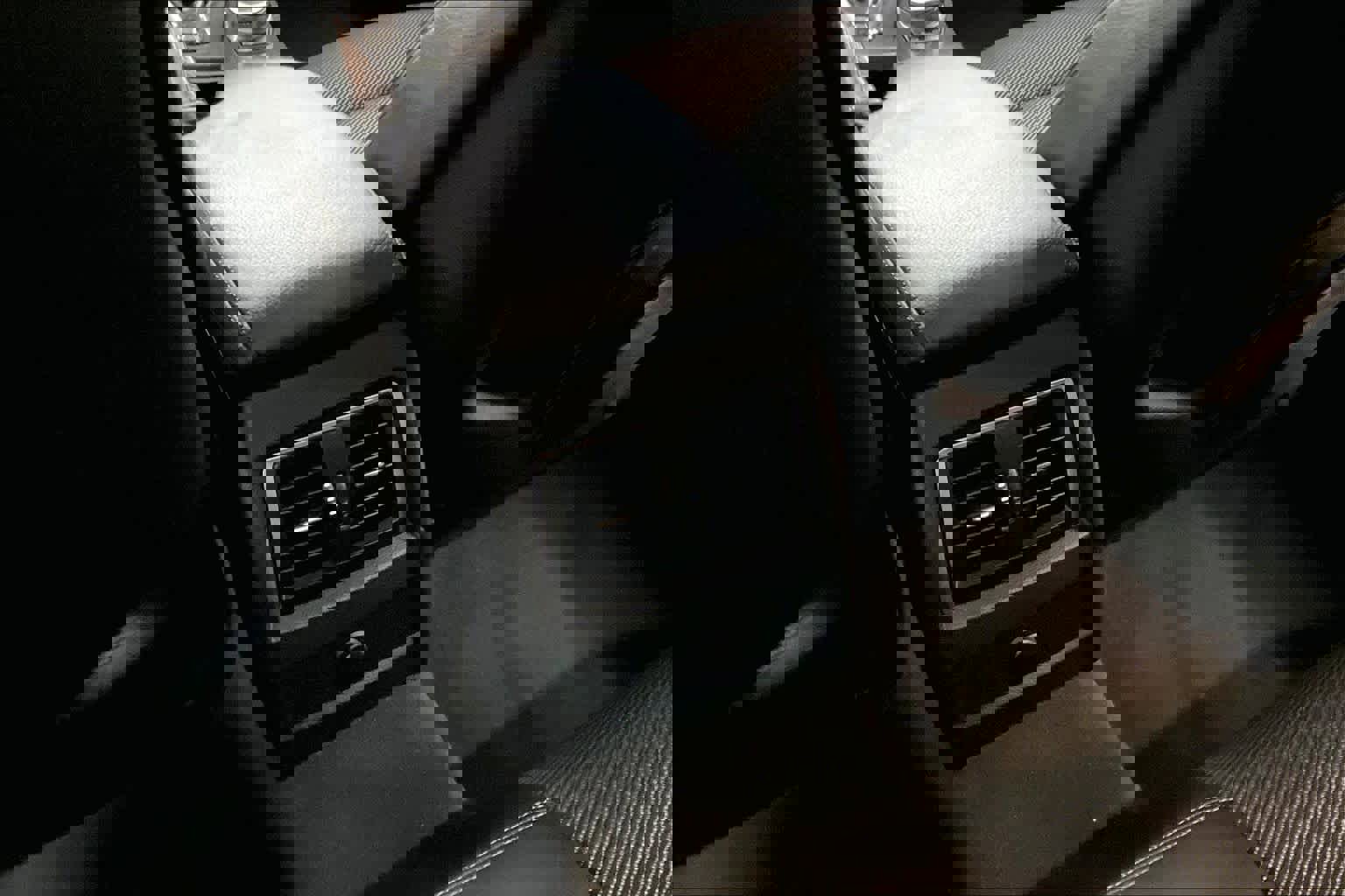 Used 2018 BMW M3 image 35