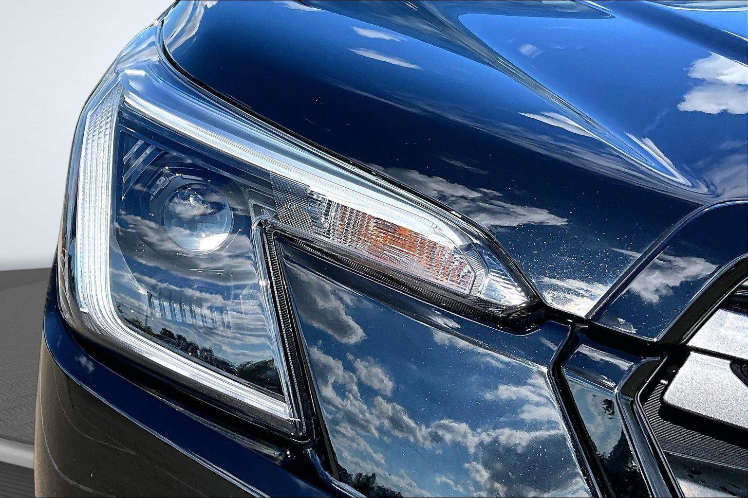 Used 2023 Subaru Forester Limited AWD/4WD image 30