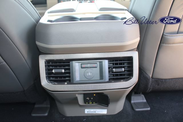 New 2026 Ford F350 Platinum w/ Platinum Plus Package AWD/4WD image 11