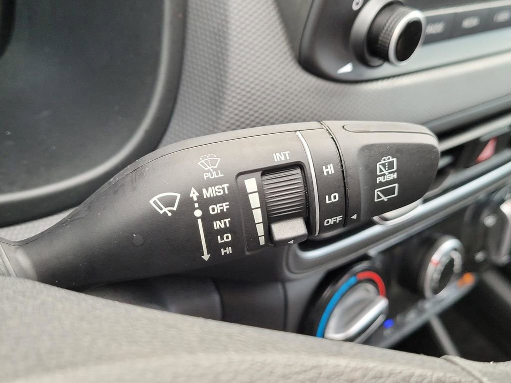 Used 2023 Hyundai Kona SEL w/ Cargo Package image 33