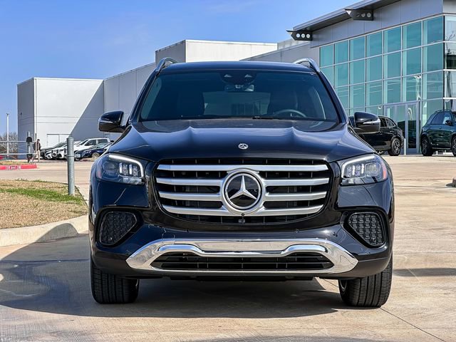 Used 2025 Mercedes-Benz GLS 450 4MATIC image 3