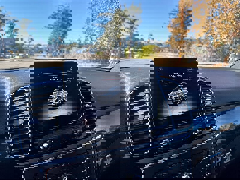 Used 2018 Mercedes-Benz GLE 350 w/ Premium 1 Package image 17