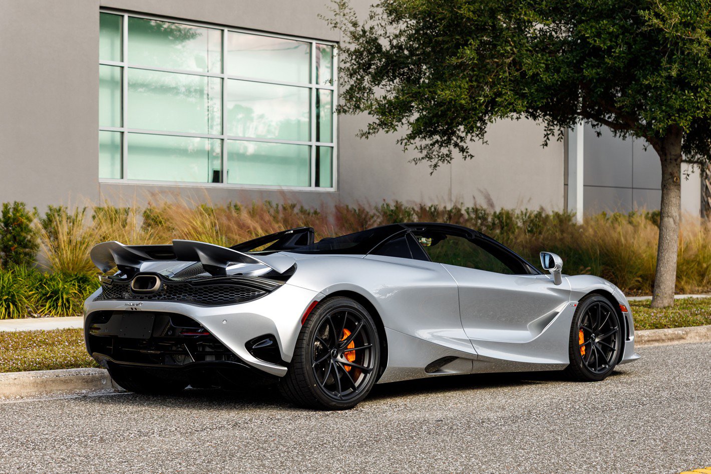 New 2026 McLaren 750S TechLux image 3