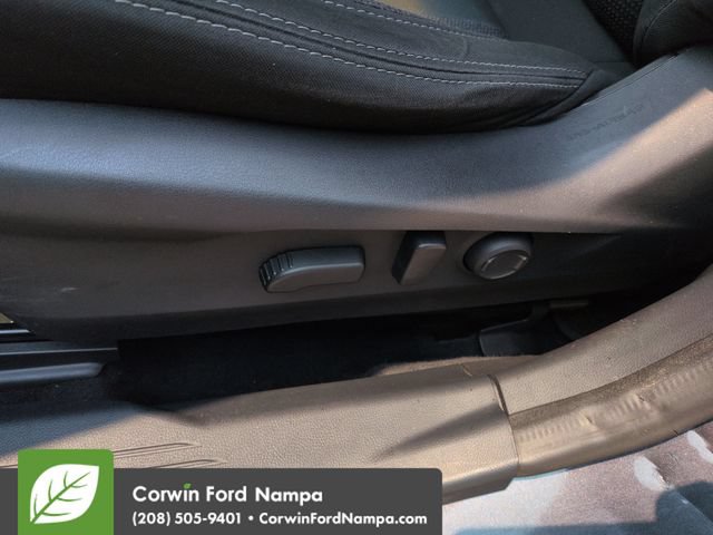 Used 2020 Subaru Outback Premium w/ Popular Package #1 AWD/4WD image 12