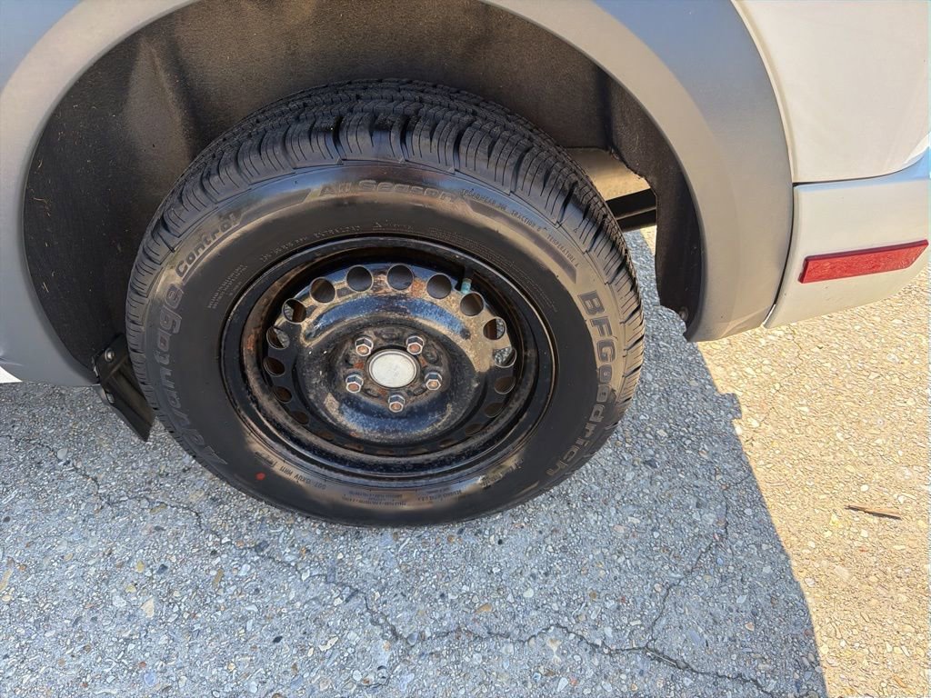 Used 2013 Ford Transit Connect XLT image 22