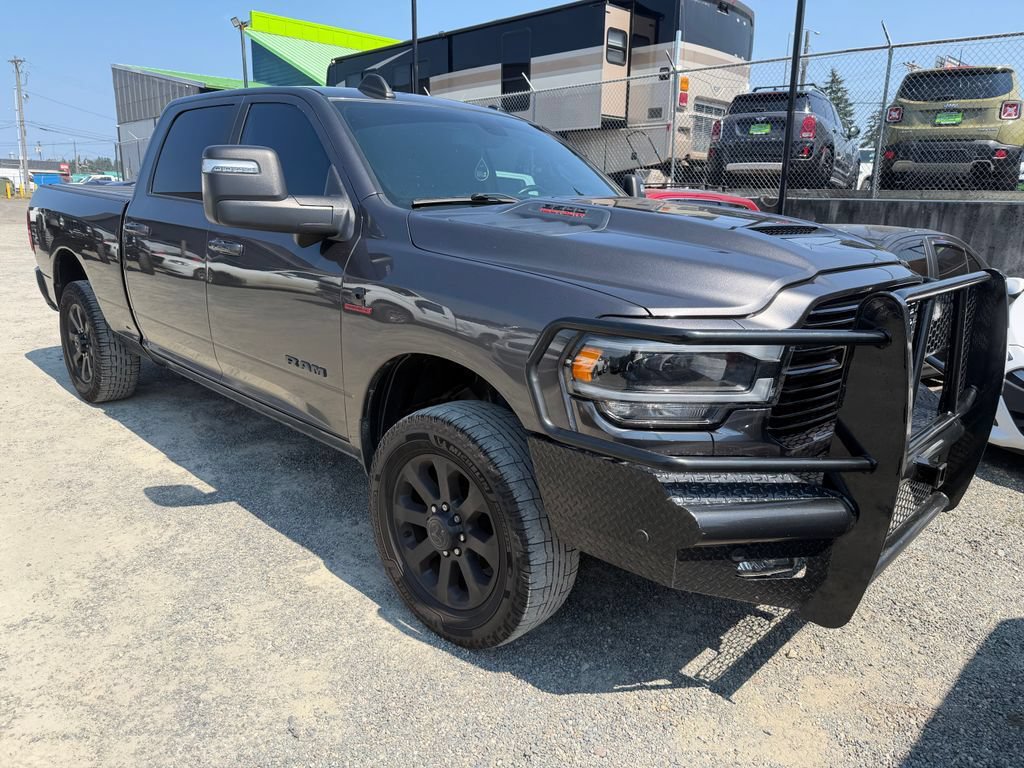 Used 2023 RAM 3500 Laramie AWD/4WD image 3