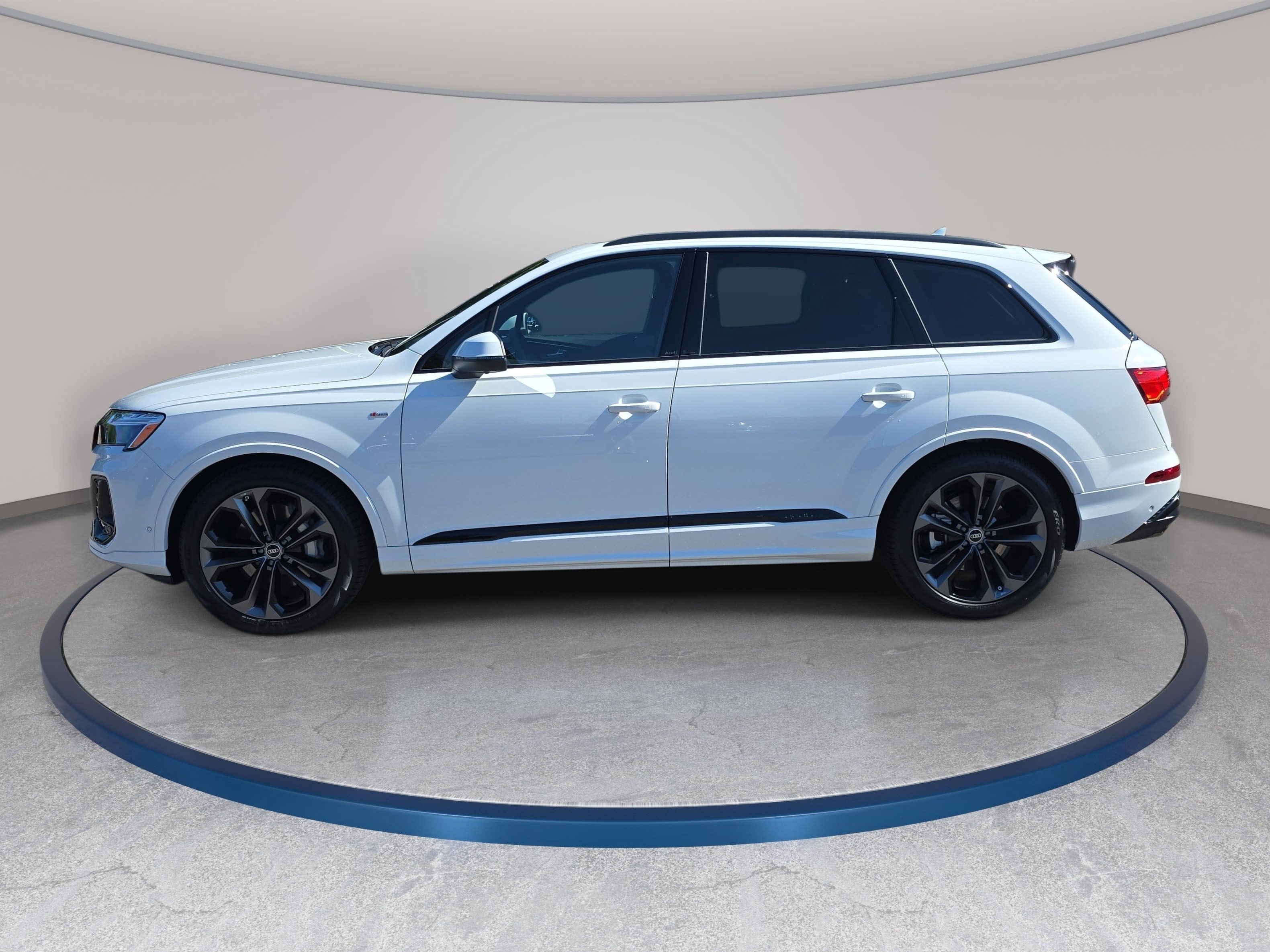 New 2026 Audi Q7 Premium Plus AWD/4WD image 8