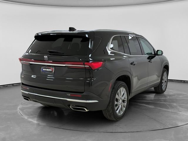 Used 2025 Buick Enclave Preferred w/ Super Cruise Package AWD/4WD image 3