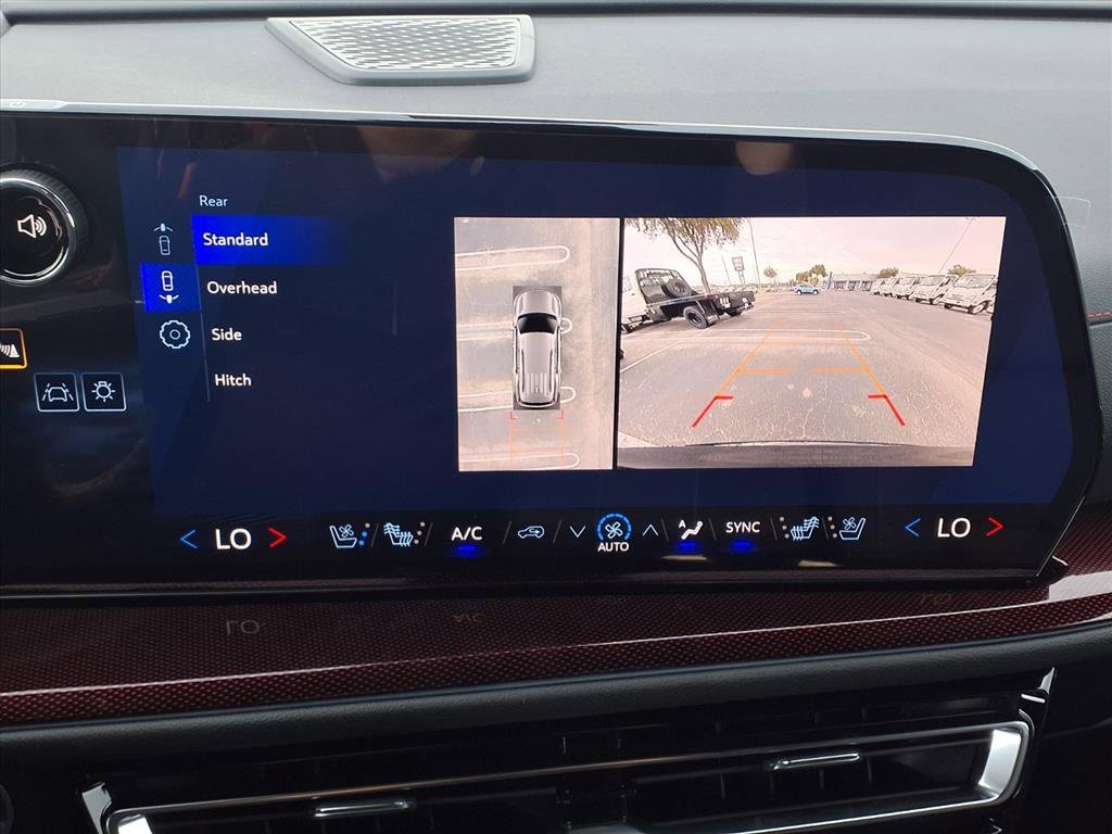 New 2026 Chevrolet Traverse RS image 12