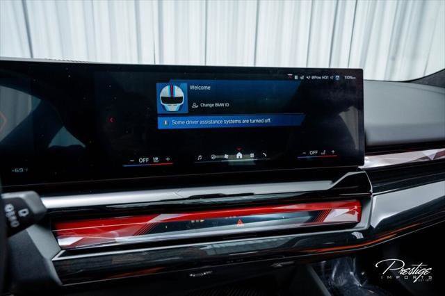 Used 2025 BMW M5 Touring w/ M Driver's Package AWD/4WD image 32