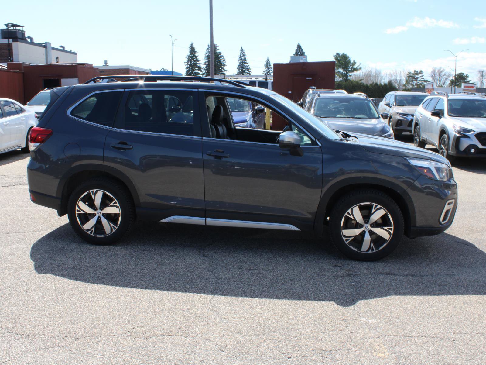 Used 2021 Subaru Forester Touring image 4