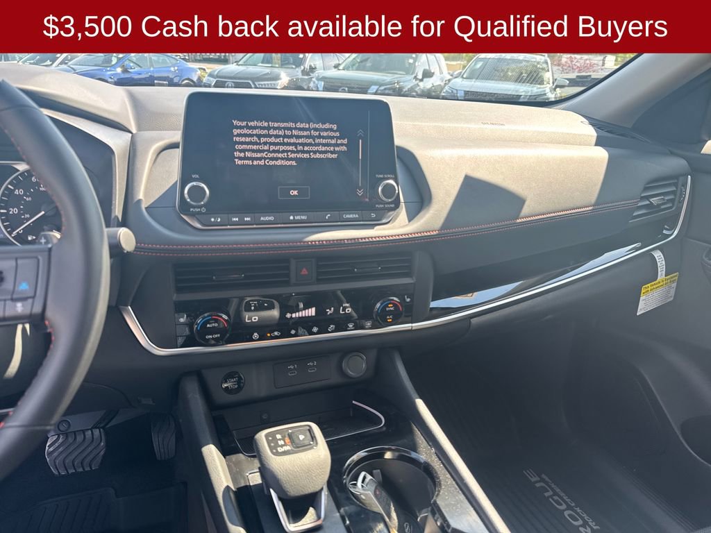 New 2026 Nissan Rogue SV AWD/4WD image 15