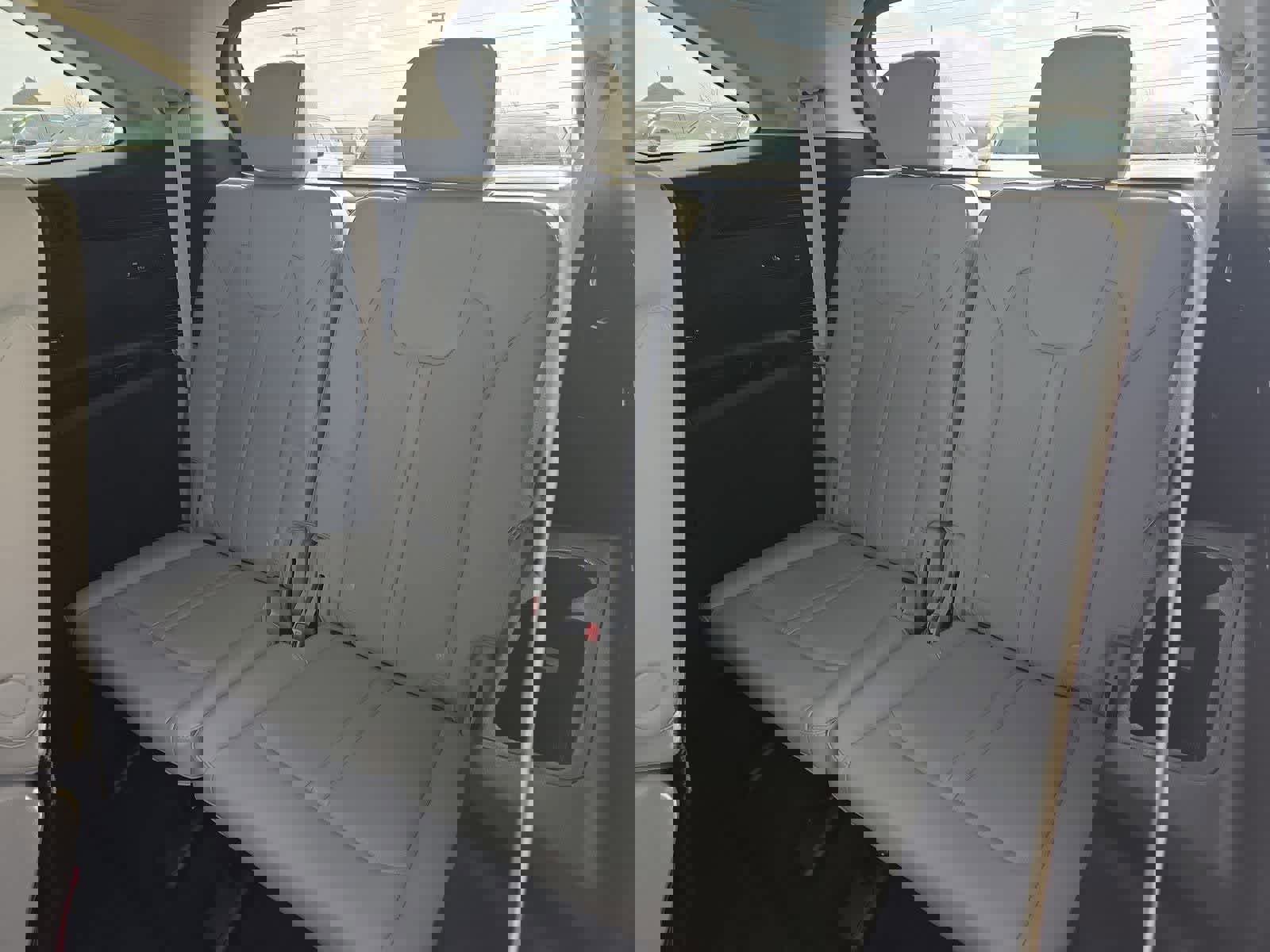 Certified 2023 Kia Sorento SX image 36