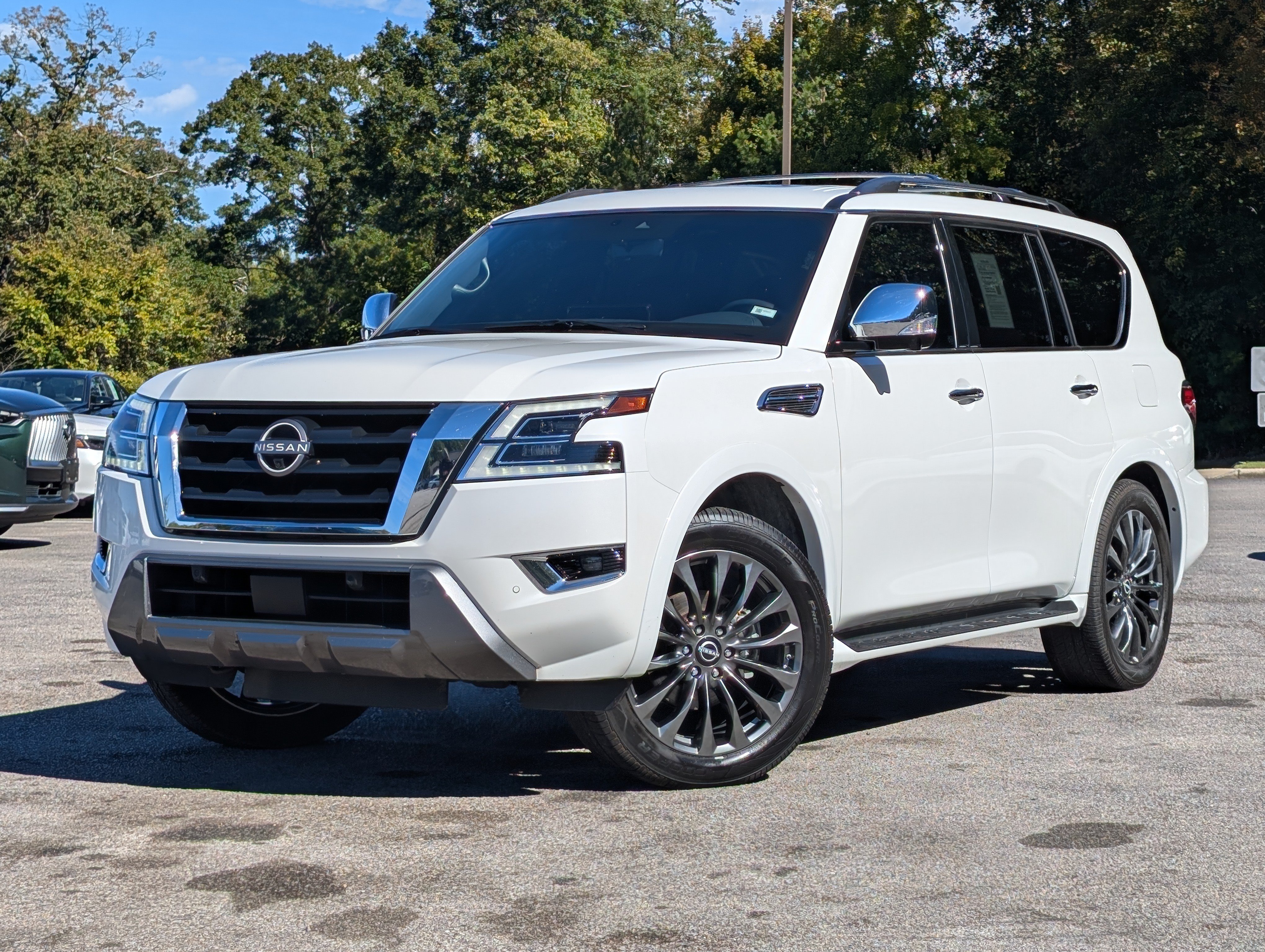 Used 2023 Nissan Armada Platinum w/ Cargo Package AWD/4WD image 4