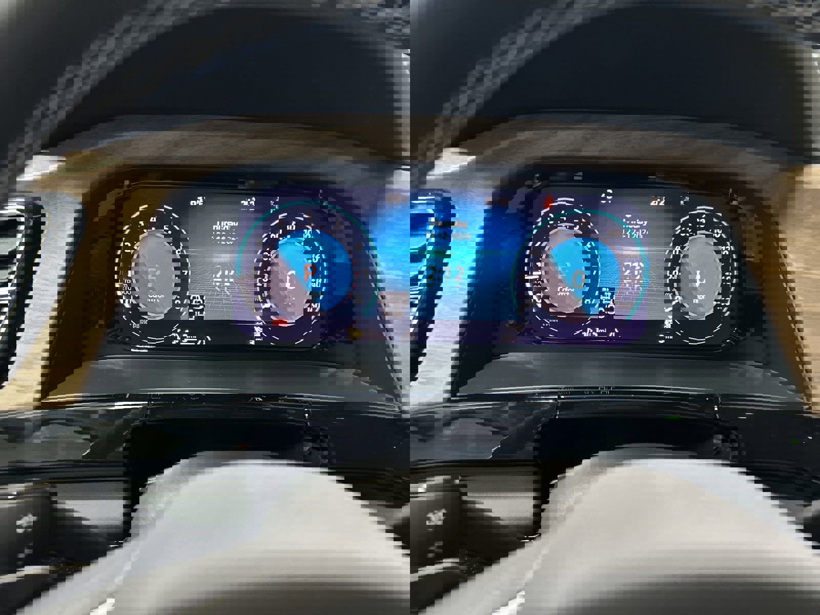 New 2025 Volkswagen Atlas SE image 14