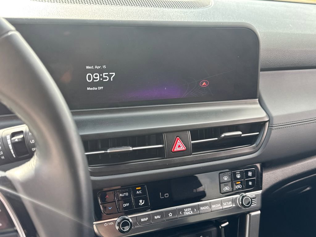 Used 2025 Kia Seltos EX image 22