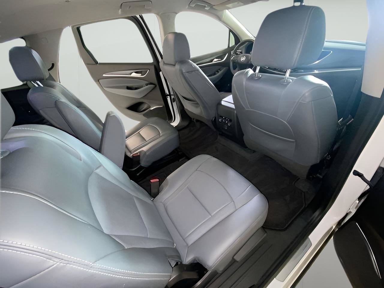Used 2020 Buick Enclave Essence FWD image 37